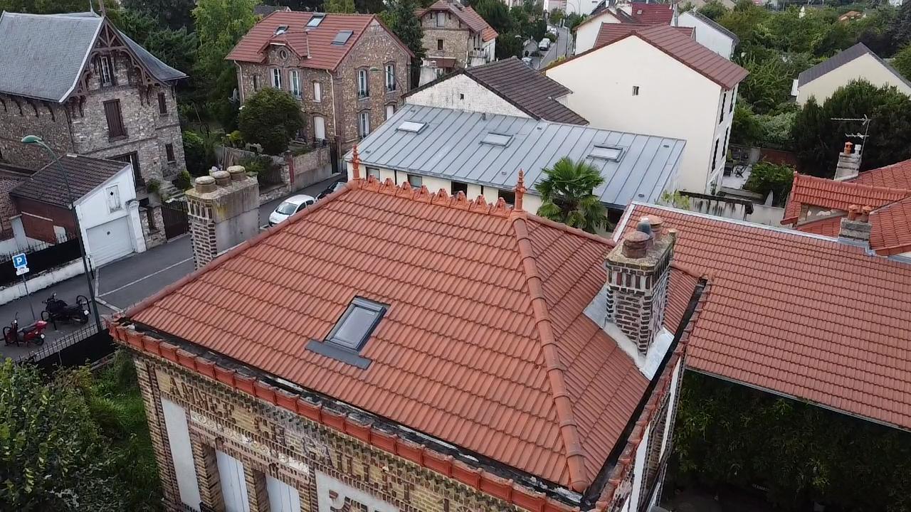 Couvreurs, charpentiers, zingueurs, peintres, façadiers et ramoneurs à Le Vesinet (78110) dans les Yvelines (78)